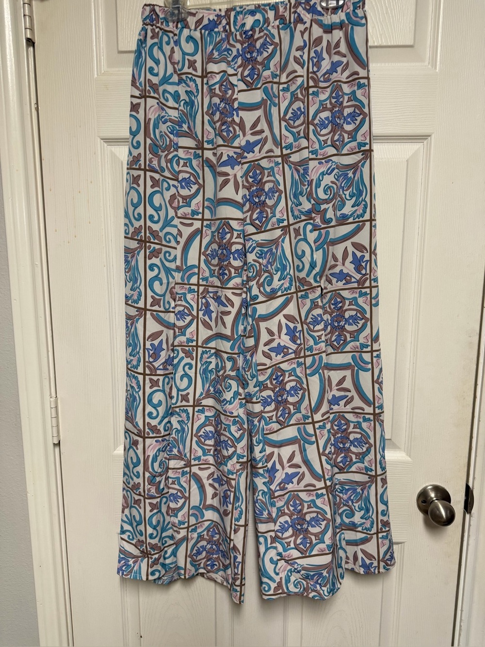 Woman’s boho pant by SHEIN size large